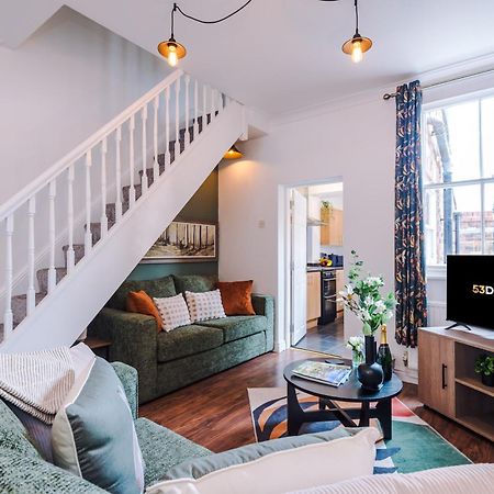 New! Stunning 2-Bed City-Centre Home In Chester By 53 Degrees Property - Ideal For Couples & Groups - Sleeps 6! Eksteriør billede